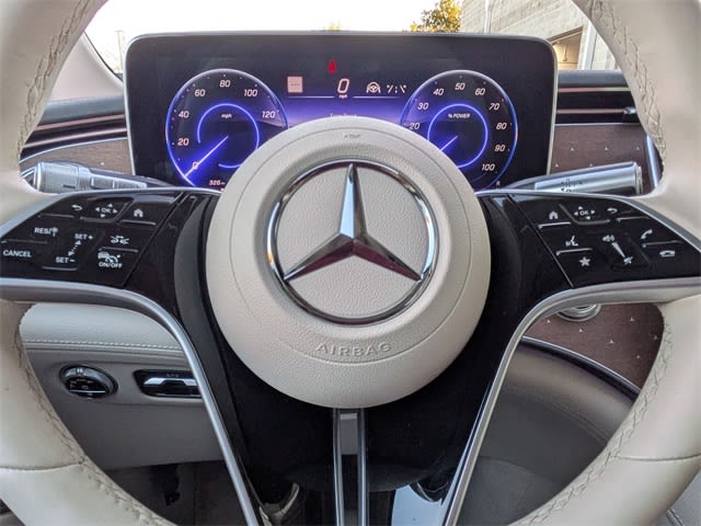 Thumbnail: 2023 Mercedes-Benz EQS - 27