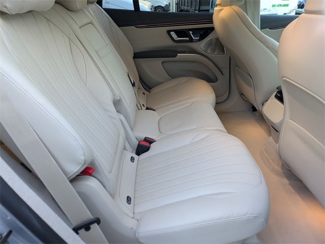 Thumbnail: 2023 Mercedes-Benz EQS - 26