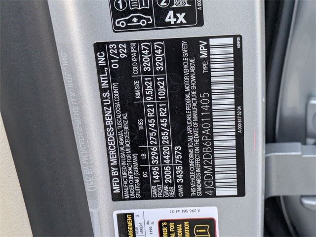 Thumbnail: 2023 Mercedes-Benz EQS - 16