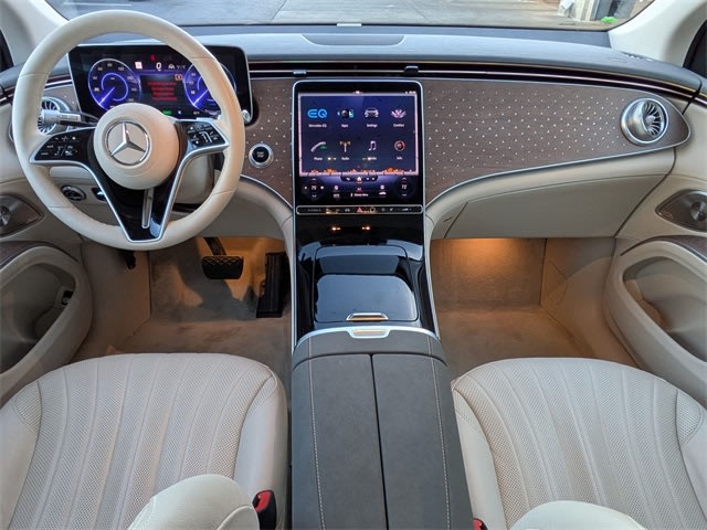 Thumbnail: 2023 Mercedes-Benz EQS - 9