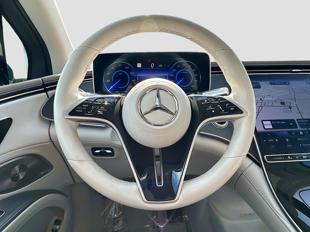 Thumbnail: 2023 Mercedes-Benz EQS - 10