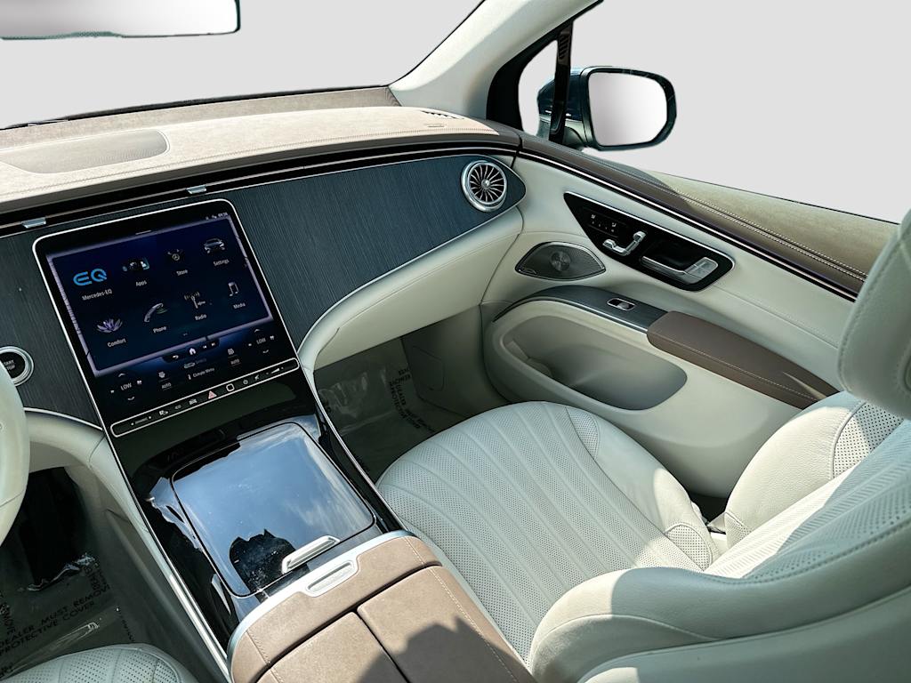 Thumbnail: 2023 Mercedes-Benz EQS - 30