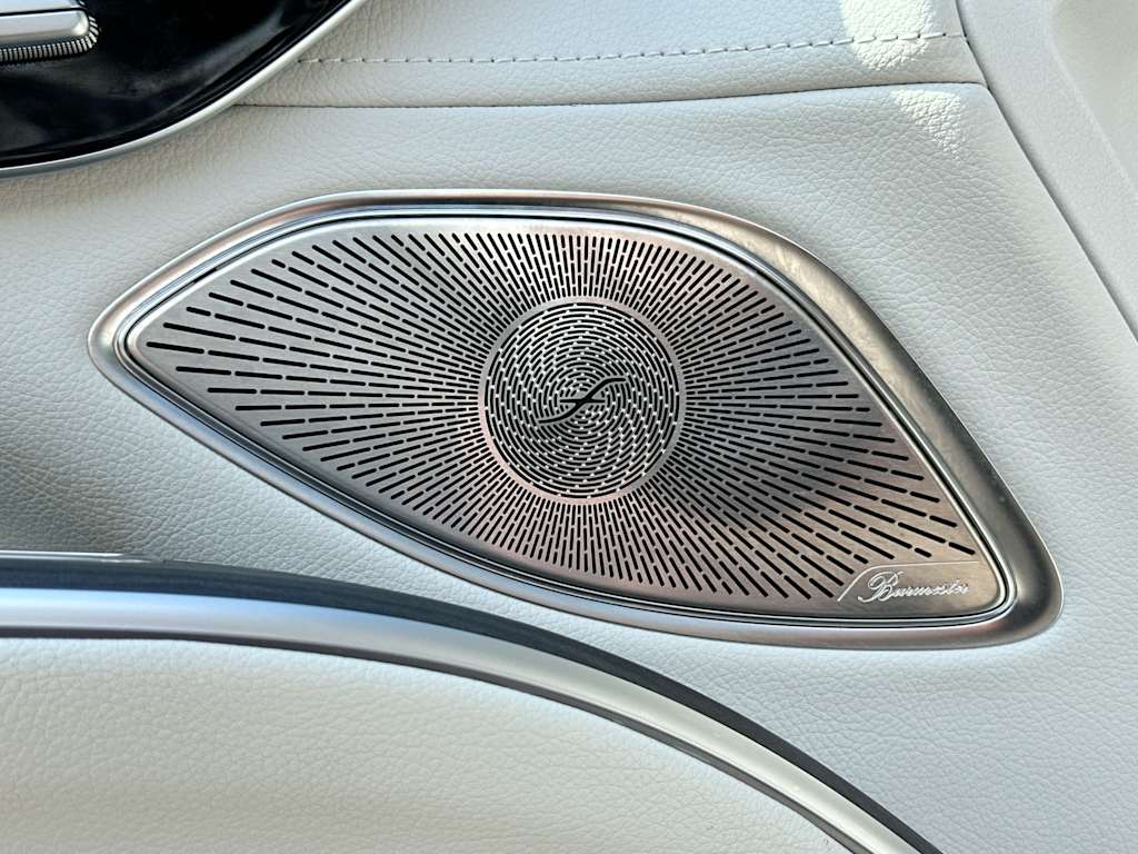 Thumbnail: 2023 Mercedes-Benz EQS - 7