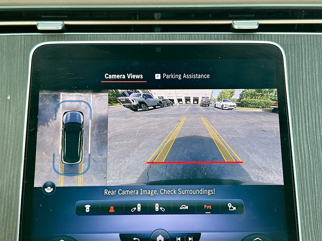 Thumbnail: 2023 Mercedes-Benz EQS - 24