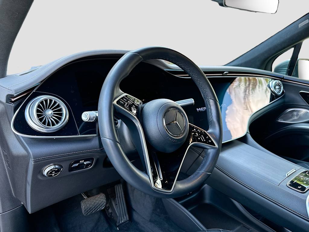 Thumbnail: 2023 Mercedes-Benz EQS - 2