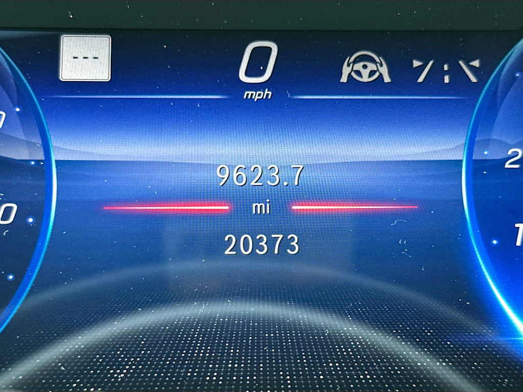 Thumbnail: 2023 Mercedes-Benz EQS - 16
