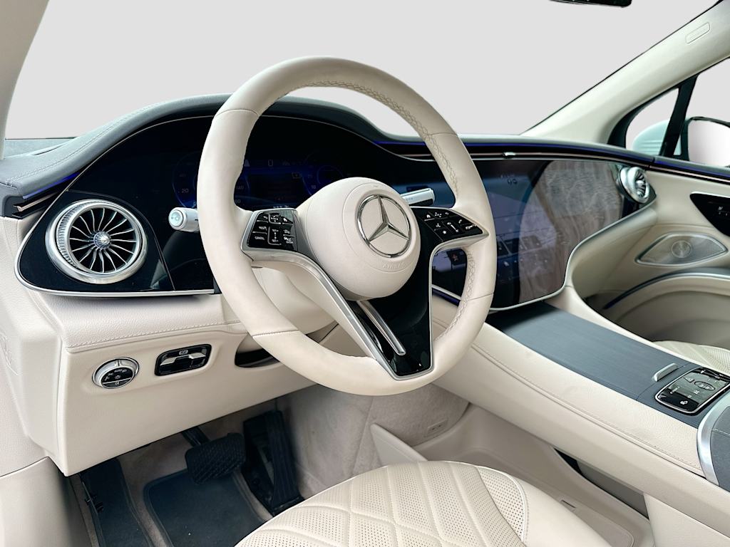 Thumbnail: 2023 Mercedes-Benz EQS - 2