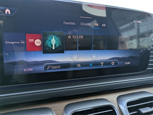 Thumbnail: 2025 Mercedes-Benz GLE - 33