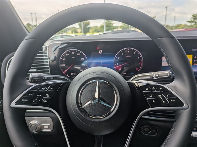 Thumbnail: 2025 Mercedes-Benz GLE - 13