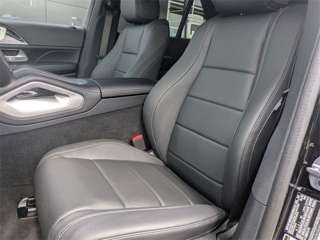 Thumbnail: 2025 Mercedes-Benz GLE - 10