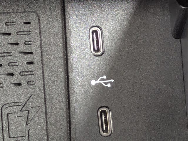 Thumbnail: 2025 Mercedes-Benz GLE - 16