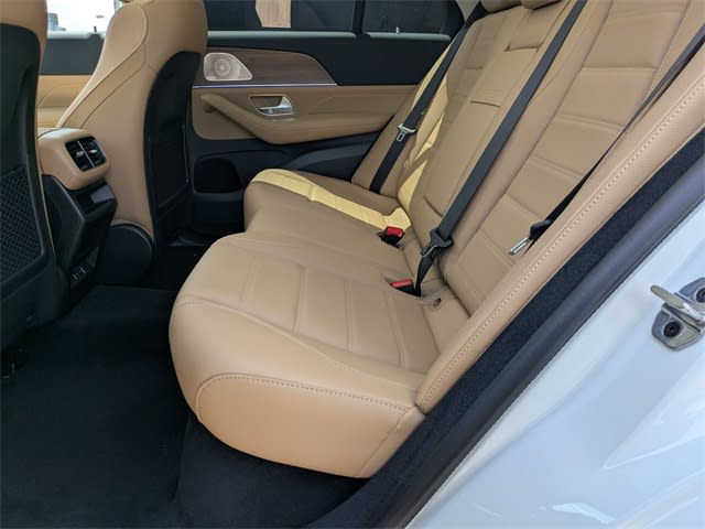 Thumbnail: 2025 Mercedes-Benz GLE - 25