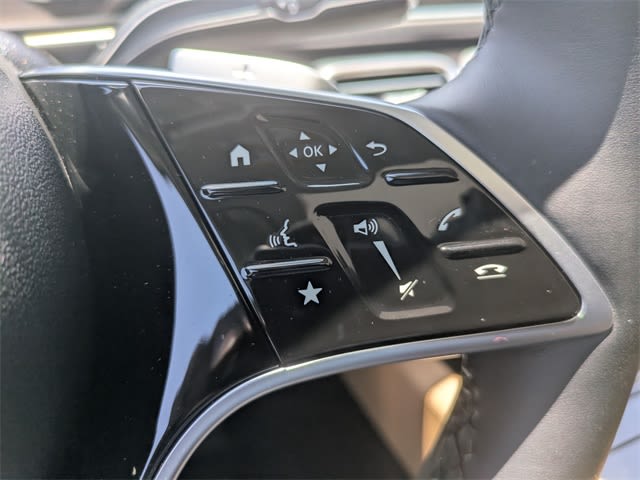 Thumbnail: 2025 Mercedes-Benz GLE - 30