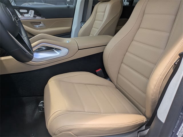 Thumbnail: 2025 Mercedes-Benz GLE - 10