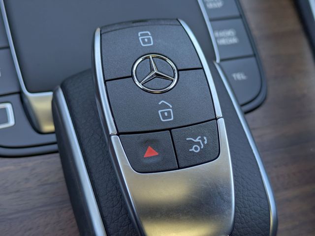 Thumbnail: 2026 Mercedes-Benz GLE - 35