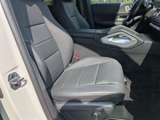 Thumbnail: 2025 Mercedes-Benz GLE - 11