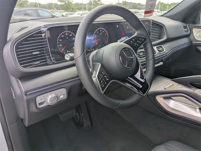 Thumbnail: 2025 Mercedes-Benz GLE - 2