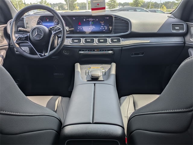 Thumbnail: 2025 Mercedes-Benz GLE - 9