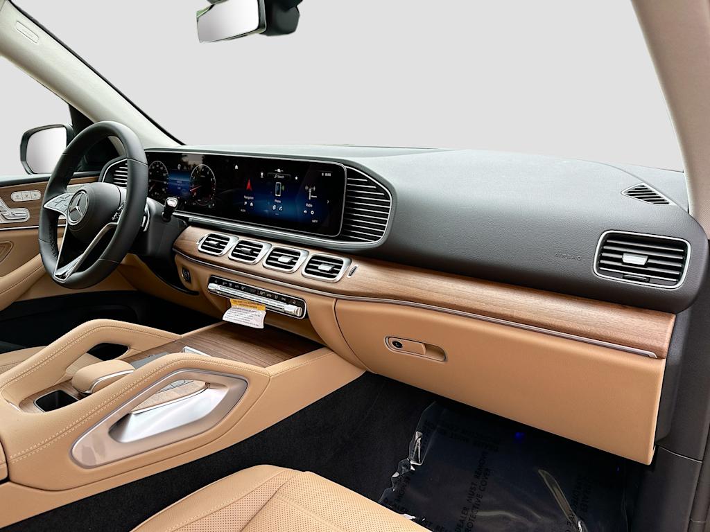 Thumbnail: 2026 Mercedes-Benz GLE - 15