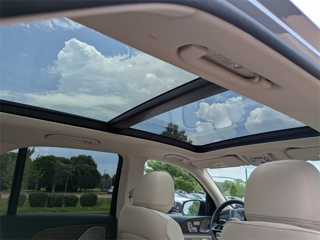 Thumbnail: 2025 Mercedes-Benz GLE - 26