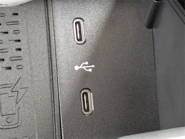 Thumbnail: 2025 Mercedes-Benz GLE - 34