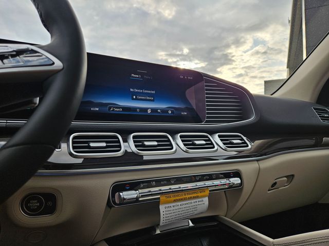 Thumbnail: 2026 Mercedes-Benz GLE - 31