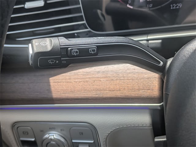 Thumbnail: 2025 Mercedes-Benz GLE - 14