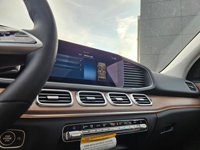 Thumbnail: 2026 Mercedes-Benz GLE - 30