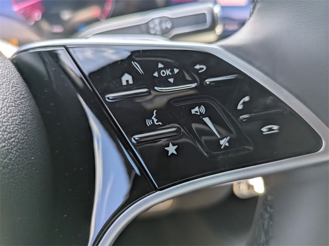 Thumbnail: 2025 Mercedes-Benz GLE - 28