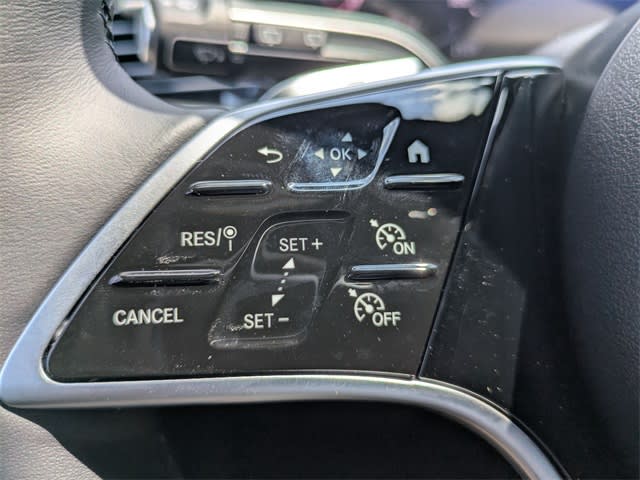 Thumbnail: 2025 Mercedes-Benz GLE - 27