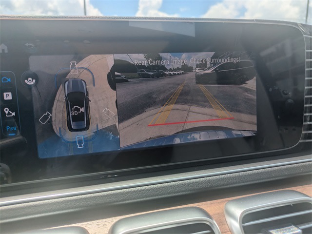 Thumbnail: 2025 Mercedes-Benz GLE - 33