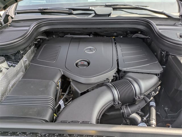 Thumbnail: 2025 Mercedes-Benz GLE - 9