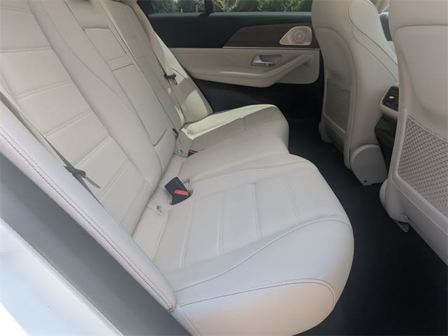 Thumbnail: 2025 Mercedes-Benz GLE - 24