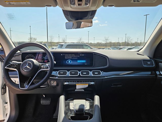 Thumbnail: 2026 Mercedes-Benz GLE - 10