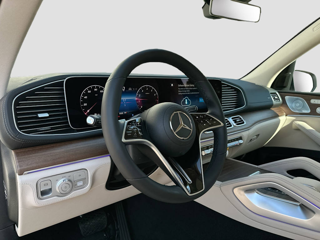Thumbnail: 2026 Mercedes-Benz GLE - 2