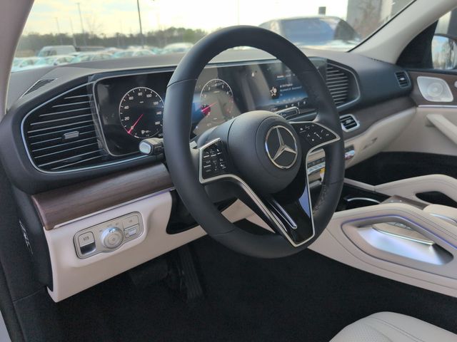 Thumbnail: 2026 Mercedes-Benz GLE - 2