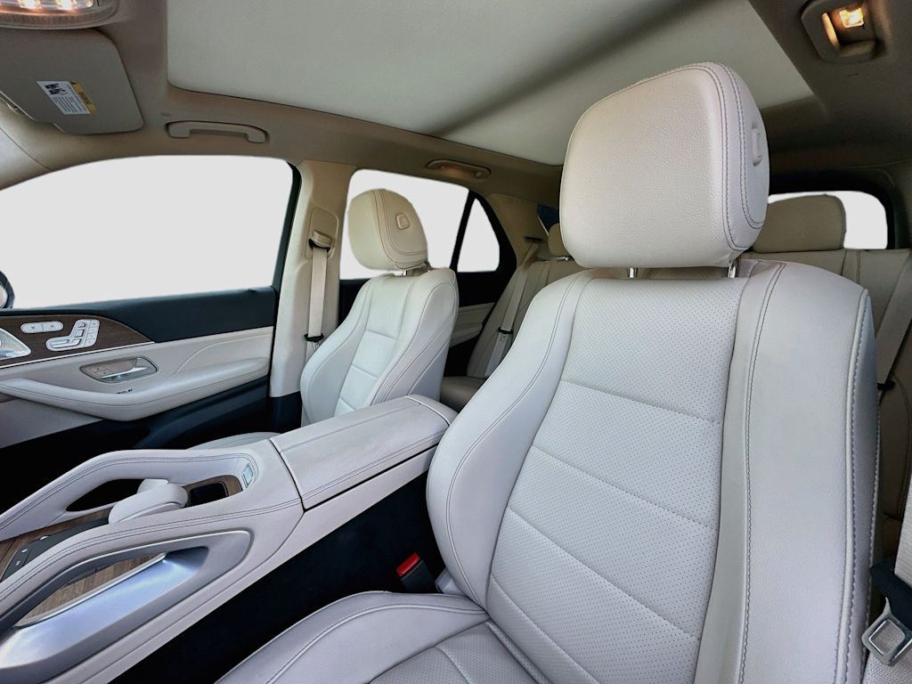 Thumbnail: 2026 Mercedes-Benz GLE - 10