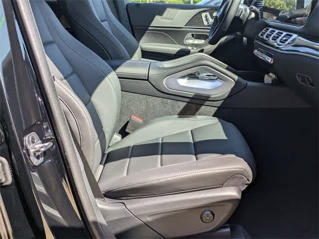 Thumbnail: 2025 Mercedes-Benz GLE - 9