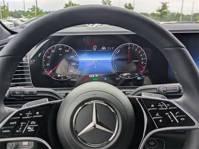 Thumbnail: 2025 Mercedes-Benz GLE - 21