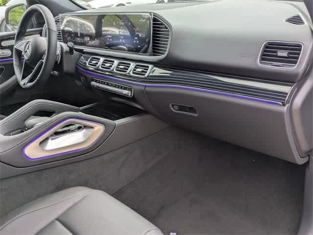 Thumbnail: 2025 Mercedes-Benz GLE - 10