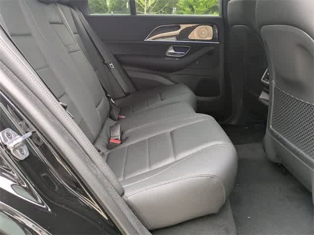 Thumbnail: 2025 Mercedes-Benz GLE - 17