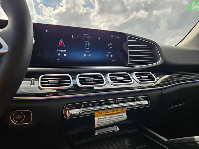 Thumbnail: 2026 Mercedes-Benz GLE - 30