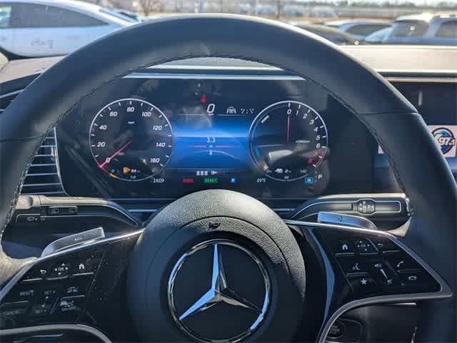 Thumbnail: 2025 Mercedes-Benz GLE - 21