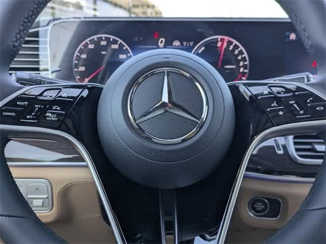 Thumbnail: 2025 Mercedes-Benz GLE - 21