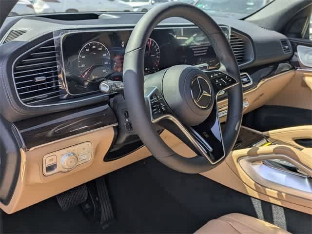 Thumbnail: 2025 Mercedes-Benz GLE - 2