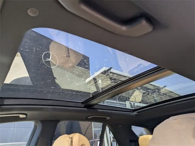 Thumbnail: 2025 Mercedes-Benz GLE - 28