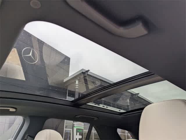 Thumbnail: 2025 Mercedes-Benz GLE - 29