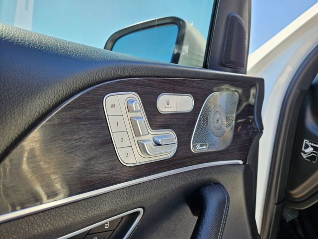 Thumbnail: 2021 Mercedes-Benz GLE - 22