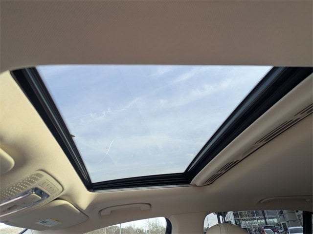 Thumbnail: 2020 Mercedes-Benz GLE - 24