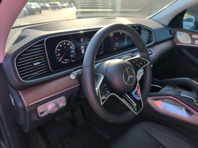 Thumbnail: 2026 Mercedes-Benz GLE - 2